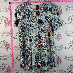 PURE essence T-shirt flowers Floral-Print Short Sleeve Top in Multicolor